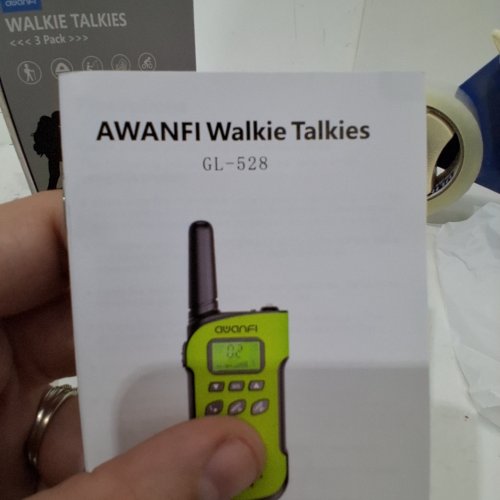 3PK AWANFI KIDS WALKIE TALKIES RECHARAGABLE LONG RANGE WITH FLASHLIGHT - 22 CHANNELS - BLUE/YELLOW/ORANGE (MODEL:GL-528) image 3