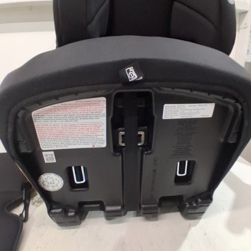 GRACO TRANZITIONS 3-IN-1 HARNESS BOOSTER SEAT - 22-100LBS - PROOF BLACK (MODEL: 2035724) image 4