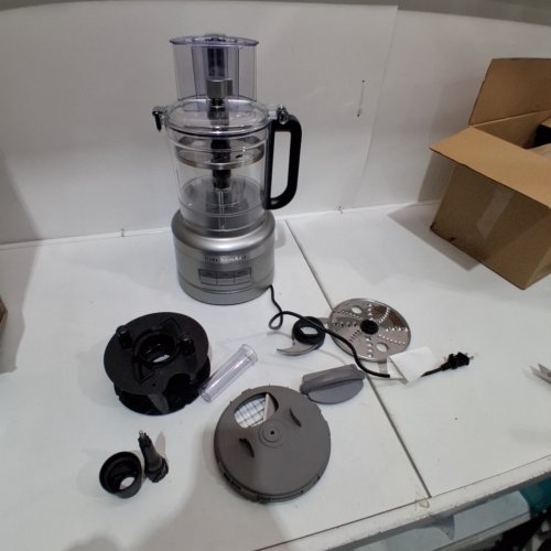12PC KITCHENAID FOOD PROCESSOR WITH DICING KIT - 13 CUPS CAPACITY - SILVER (MODEL: KFP1319CU) image 3