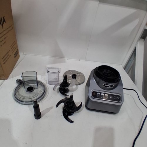 NINJA PROFESSIONAL AUTO-IQ ELECTRIC FOOD PROCESSOR - 2.1L CAPACITY - SILVER (MODEL: BN600C) image 3