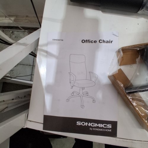SONGMICS ERGONOMIC SWIVEL OFFICE CHAIR - 43.3" TO 47.2" X 25.2" - 264 LBS CAP - BLACK (MODEL: OBN034B01) image 6