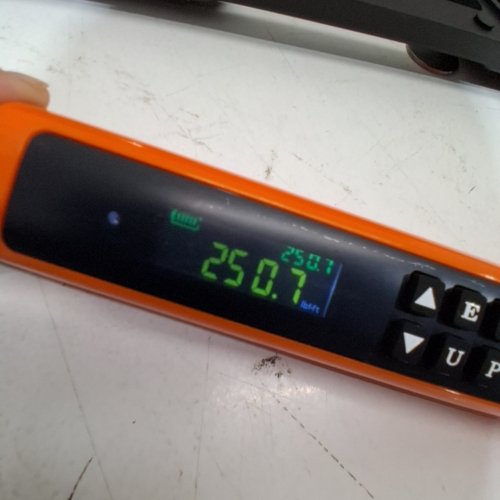 VEVOR DIGITAL TORQUE WRENCH SET WITH CARRY CASE- 1/2" DRIVE- 25- 250FT/LBS -34-340N.M- +2% ACCURACY- ORANGE/BLACK (MODEL: HG120340) image 2