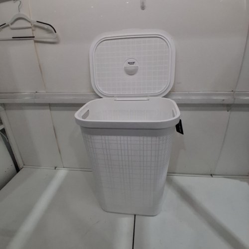 MIND READER SLIM LAUNDRY HAMPER- 60L- WHITE- (MODEL:‎60FABHAMP-WHT) image 2