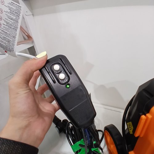 BITECHWAY ELECTRIC CORDED PRESSURE WASHER - 3000 PSI 2.4 GPM - ORANGE/BLACK (MODEL: LT309-1800C) image 2