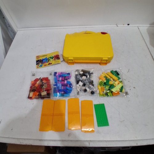213PC LEGO CLASSIC CREATIVE SUITCASE - MULTICOLOUR (MODEL: 10713) image 2