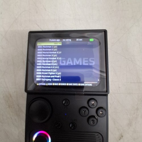 R36T RETRO TV STYLE GAMING HANDHELD WITH 18543 GAMES - 64GB - RGB LIGHT - BLACK image 4