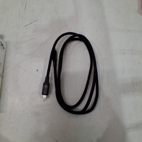 SCOSCHE HIGH PERFORMANCE USB-C TO USB-C BRAIDED CABLE - 4 FT - BLACK image 3