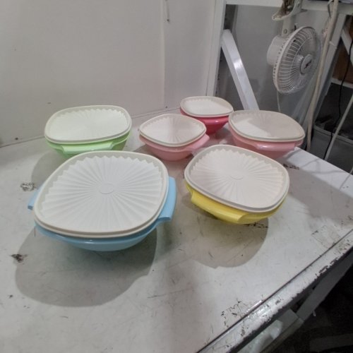 12PC TUPPERWARE HERITAGE COLLECTION FOOD STORAGE CONTAINERS WITH LIDS - MULTICOLOUR (MODEL:1923853) image 2