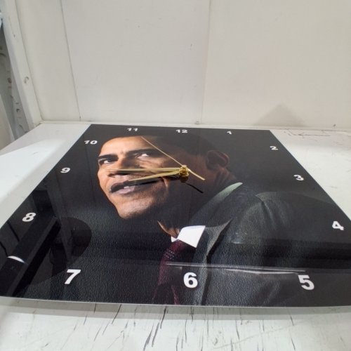 BARACK OBAMA PORTRAIT WALL CLOCK - 15" X 15" (MODEL: DPP_3865_3) image 3
