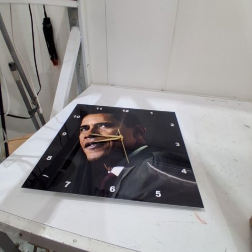 BARACK OBAMA PORTRAIT WALL CLOCK - 15" X 15" (MODEL: DPP_3865_3) image 5