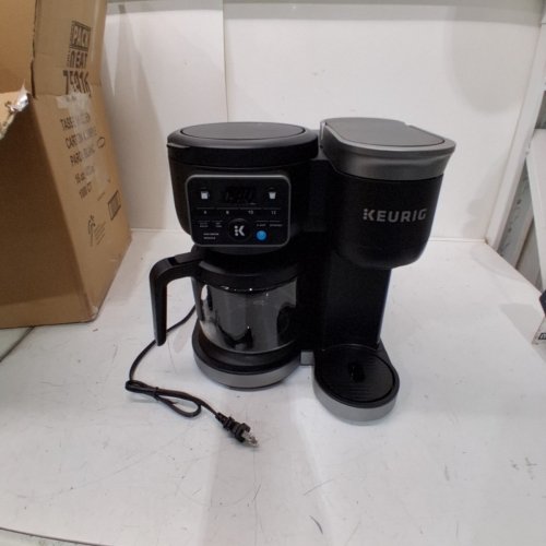 KEURIG K-DUO SINGLE SERVE & DRIP COFFEE MAKER - 12 CUP GLASS CARAFE - BLACK (MODEL: K5600) image 3