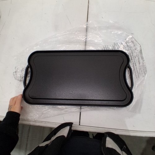 AMAZON BASICS PRE-SEASONED CAST IRON REVERSIBLE GRILL/GRIDDLE image 3