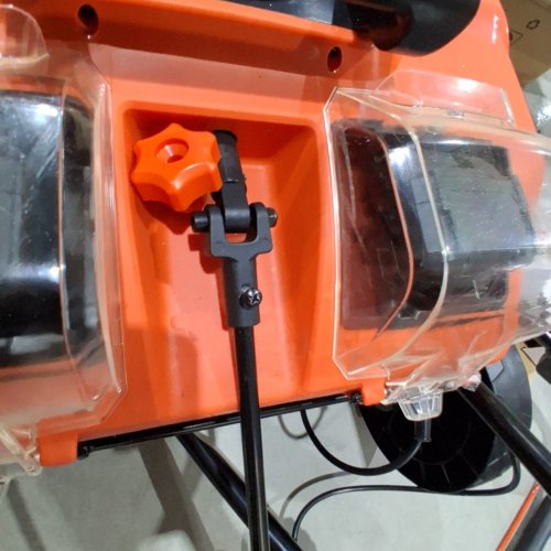 MAXLANDER 40V 20-INCH BRUSHLESS CORDLESS SNOW BLOWER WITH DUAL LED LIGHTS, 180° ROTATING CHUTE, ELECTRIC SNOW BLOWER BATTERY POWERED（2 X 4.0AH BATTERIES AND CHARGER INCLUDED) - 40V - 20" - ORANGE/BLACK - (MODEL: ASYSN0150040) image 4