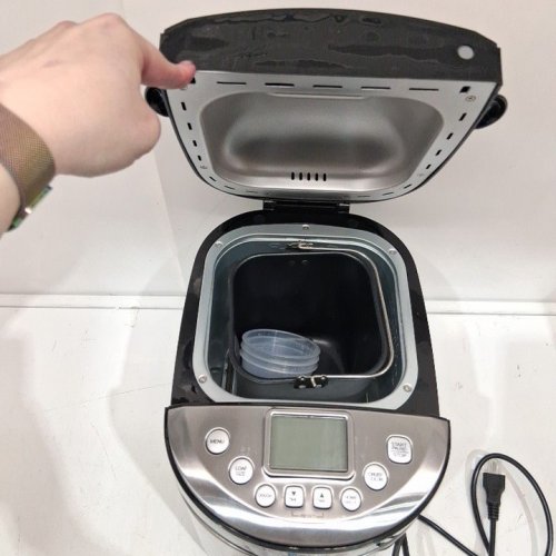 KITCHENARM 29-IN-1 SMART BREAD MAKER MACHINE WITH GLUTEN FREE SETTINGS 1- 2 LB LOAFS AND RECIPE BOOK INCLUDED - STAINLESS STEEL/BLACK (MODEL: KA8520) image 4
