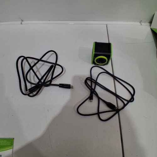 LEAPFROG LEAP MOVE ACTIVE LEARNING VIDEO GAME SYSTEM - BLACK/GREEN (MODEL: 80-618700) image 2