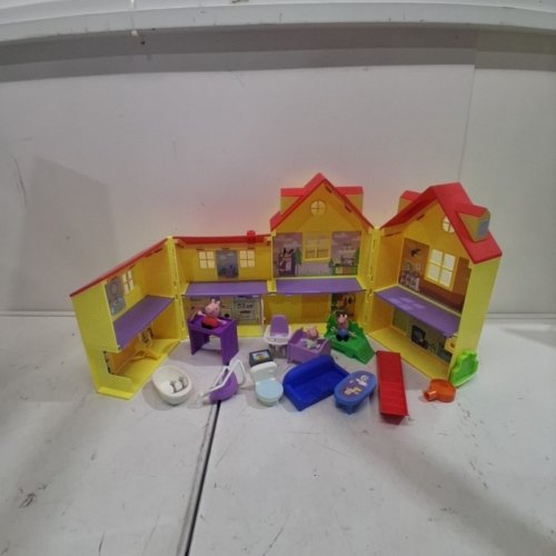 PEPPA PIG PEPPA'S BIG FAMILY HOUSE PLAYSET image 2
