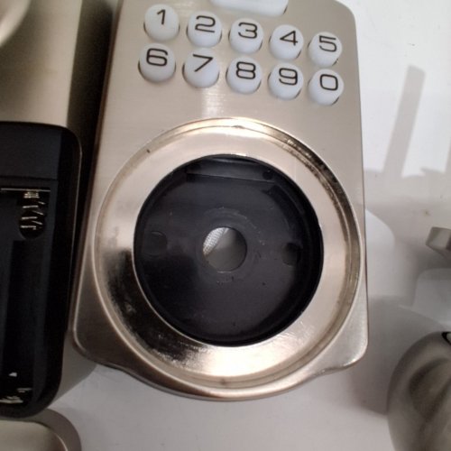 VEISE KEYLESS ENTRY KEYPAD DOOR KNOB LOCK - SATIN NICKEL (MODEL: KS03) image 4