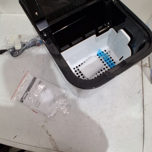 DANBY PORTABLE "ICE N' EASY" ICE MAKER - MAKES 25LBS OF ICE A DAY - STAINLESS STEEL (MODEL: DIM2500SSDB) image 5