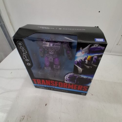 HASBRO TRANSFORMERS STUDIO SERIES ASTROTRAIN ACTION FIGURE - 6.75" - PURPLE image 2