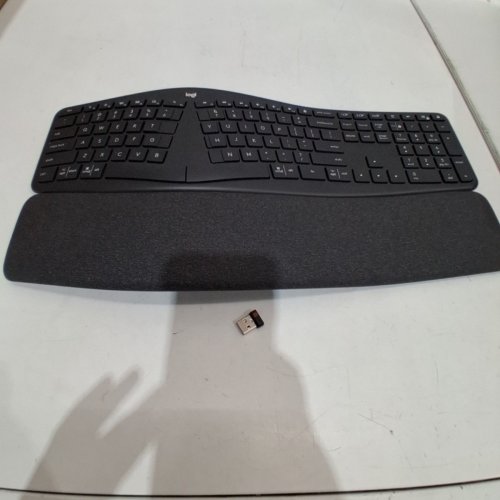 LOGITECH ERGO K860 BLUETOOTH WIRELESS ERGONOMIC KEYBOARD WITH BUILT-IN WRIST REST AND UNIFYING RECEIVER (MODEL:‎ YR0072) image 3