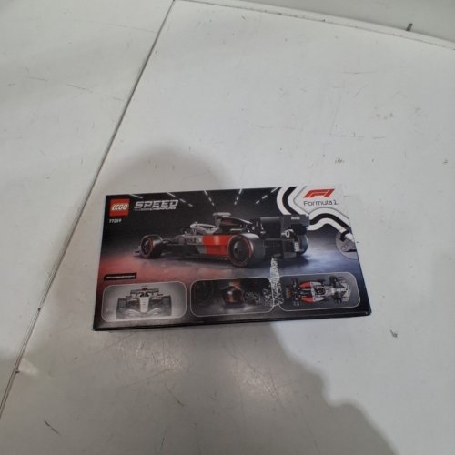 216PC LEGO - SPEED CHAMPIONS - AUDI REVOLUT F1 TEAM R26 (77259) image 3