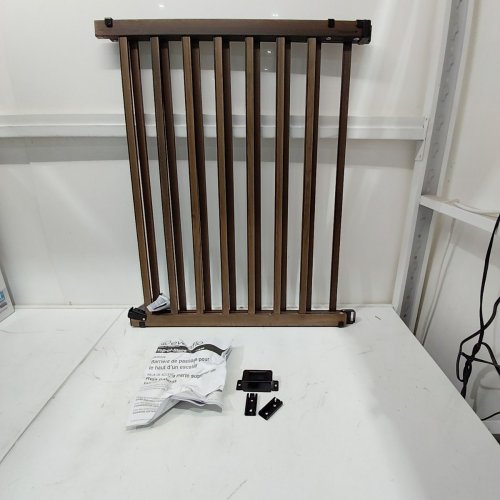 EVENFLO TOP OF STAIRS FARM HOUSE GATE, 30-48" image 2