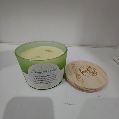 EARTH ANGEL DAUGHTER-IN-LAW SCENTED SOY CANDLE - 12 OZ - VANILLA - GREEN image 2