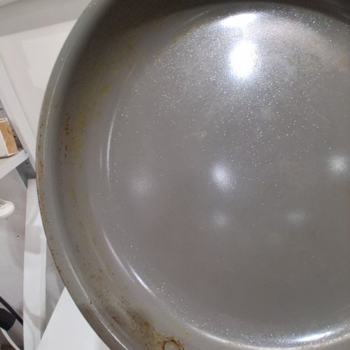 GREENPAN MAGNETO 2 INDUCTION CERAMIC ANODIZED NON-STICK FRYING PAN - 14" - GREY/BLUE (MODEL: 1901803) image 3