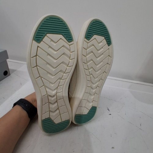 WOMEN'S HURLEY SLIP ON SHOES - SIZE 7 - BEIGE/MULTICOLOR - (STYLE: 5566707) image 3
