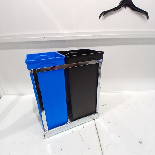 SIMPLEHUMAN DUAL COMPARTMENT UNDER COUNTER KITCHEN CABINET PULL-OUT RECYCLING BIN AND TRASH CAN - 35 LITER / 9.3 GALLON - CHROME image 2