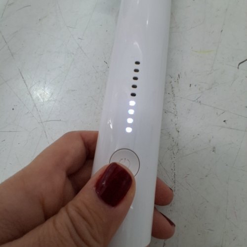 T3 CURLWRAP AUTOMATIC ROTATING CURLING IRON WITH LONG BARREL (5.5"L) - TIMER SETTINGS AND 9 HEAT SETTINGS - 1.25" - WHITE/ROSE GOLD - (MODEL: 76680). image 2
