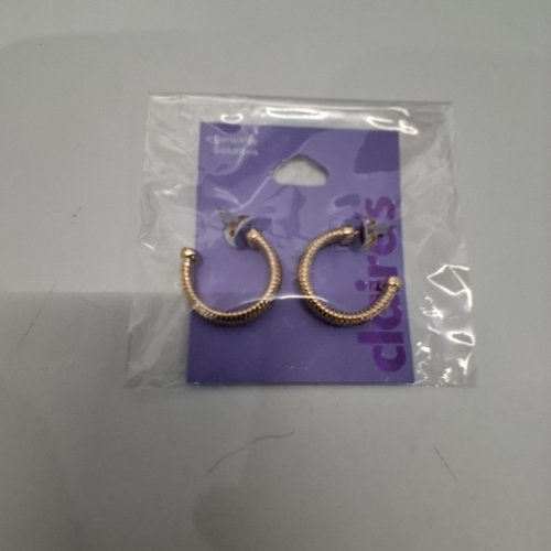 GIRLS CLAIRE'S TWIST HOOP EARRINGS -25 MM- GOLD-TONE (ITEM: 92413-4) image 3