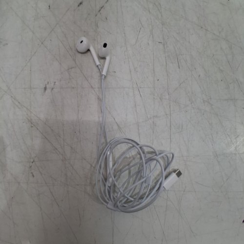 APPLE EARPODS WIRED EARBUDS WITH USB-C CONNECTOR - WHITE (MODEL: A3046) image 2