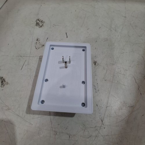 CHARGING ESSENTIALS RAPID CHARGING WALL OUTLETS, 6 AC OUTLETS, 3 USB PORTS, SURGE PROTECTION - WHITE (MODEL: 1949500) image 3