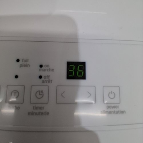 MIDEA EASYDRY DEHUMIDIFIER WITH DIGITAL DISPLAY - 1500SQ.FT. COVERAGE - WHITE (MODEL: MAD22C1AWS) image 2