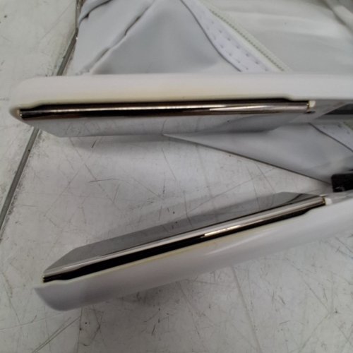 MOROCCANOIL TITANIUM CERAMIC HAIRSTYLING IRON - 45W; 100-240 V - WHITE/TURQUOISE image 5