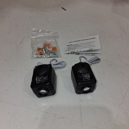 CHAMBERLAIN REPLACEMENT SAFETY SENSORS FOR GARAGE DOOR KIT - BLACK (MODEL: 820CB) image 2