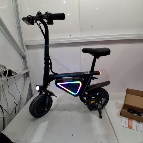 GYROCOPTERS RADI8 ELECTRIC SCOOTER WITH LED LIGHTS - 25 KM/H SPEED - BLACK (MODEL: RADI8) image 2