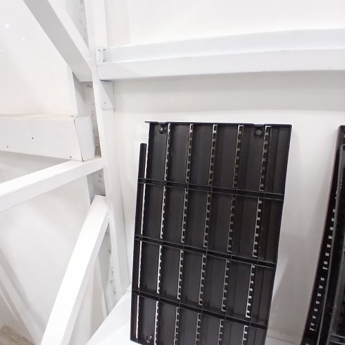 51PC WALL MOUNTED STORAGE BINS - 37"X21" - BLACK/RED - (MODEL: 12119B) image 3