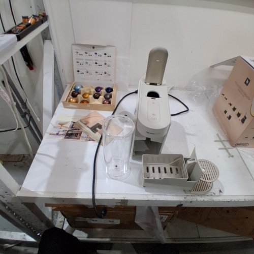 DELONGHI NESPRESSO VERTUO UP COFFEE MACHINE - WHITE image 7