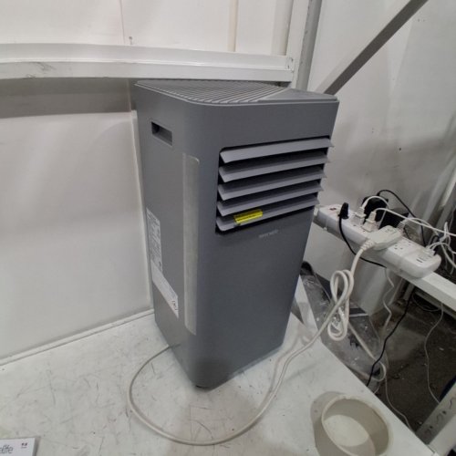 SERENELIFE PORTABLE AIR CONDITIONER - 300 SQ. FT. - 8000 BTU/H, 115 V - GREY (MODEL: SLPAC184S) image 4