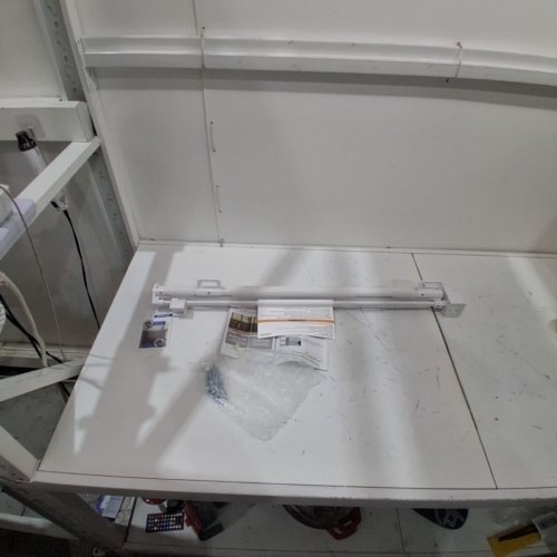 RETRACTABLE SAFETY GATE FOR INDOOR/OUTDOOR - 33" X 55" - GREY - (MODEL: SH20-006D) image 2