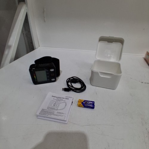 ARSIMAI WRIST BLOOD PRESSURE MACHINE - BLACK (MODEL: BSX312) image 3