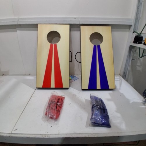 2PK SOLID WOODEN CORNHOLE BOARD SET WITH 2 CORN HOLE TOSS BOARDS & 8 BEAN BAGS - 2FT X 1FT - RED/BLUE image 3