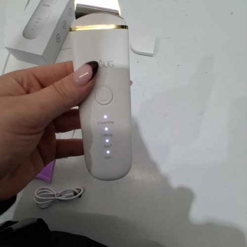 GUGUG FACIAL SKIN SCRUBBER WITH 4 MODES AND 2 SILICONE COVERS WHITE image 2