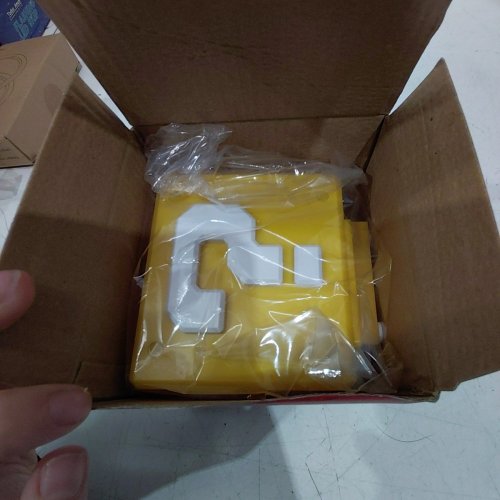 LIGHT UP MINI QUESTION BLOCK LIGHT/LAMP WITH SOUNDS - YELLOW image 2