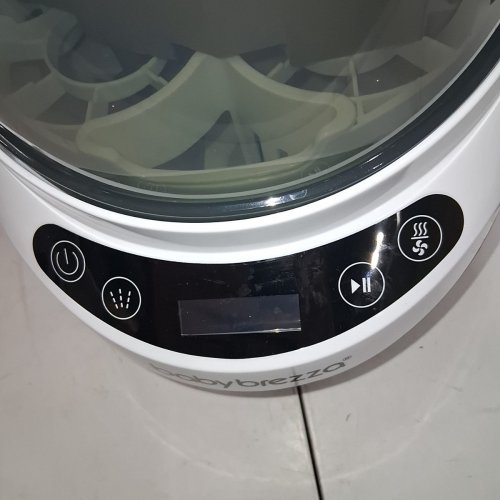 BABYBREZZA BOTTLE WASHER PRO 3-IN-1 WASHER/STERILIZER/DRYER - HOLDS 4 BOTTLES - BLACK/WHITE (MODEL: BRZ0103) image 9
