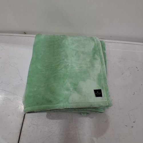 KATE SPADE PLUSH THROW BLANKET - 60" X 70" - MINT GREEN (MODEL: 1859162) image 2