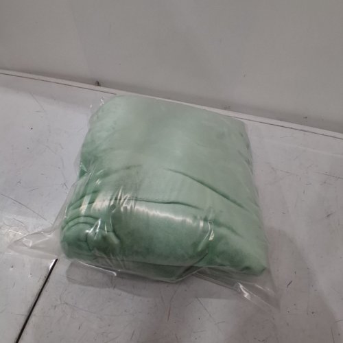 KATE SPADE PLUSH THROW BLANKET - 60" X 70" - MINT GREEN (MODEL: 1859162) image 3