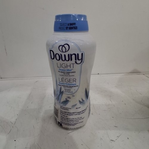 DOWNY LIGHT IN WASH SCENT BOOSTER - 39.9OZ - OCEAN MIST image 2